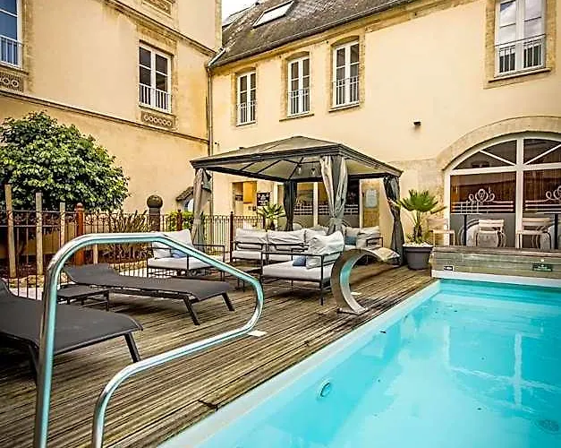 Grand Du Luxembourg Et La Table Du Grand Luxembourg